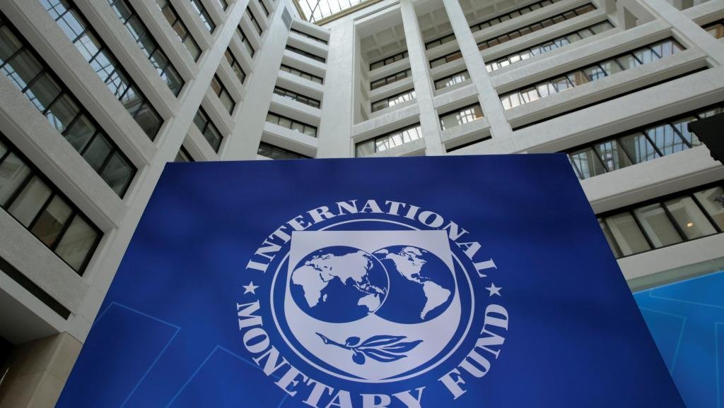 El FMI redujo a la mitad su pronóstico de crecimiento de la economía argentina