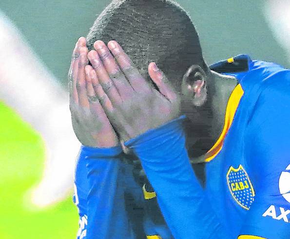Arco cerrado. Boca hizo méritos para ganar, pero no pasó del 0-0 ante Huracán Págs. 6 y 7