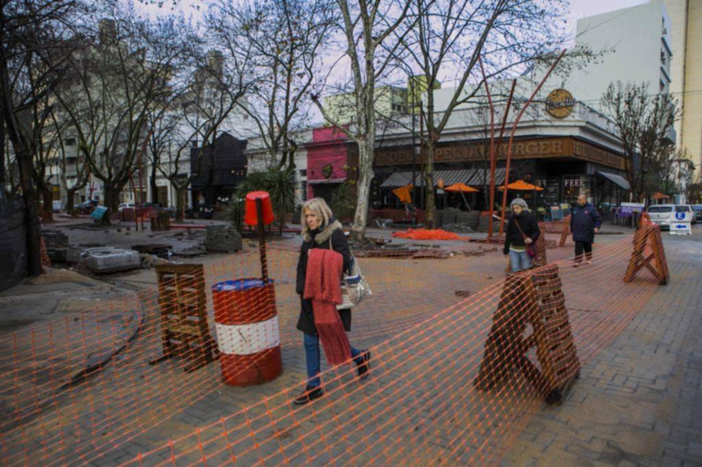 Apuran la reconversión de la avenida 51 entre 4 y 6, que ya lleva 4 meses “en obra”