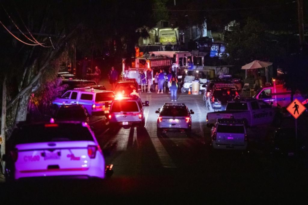 En un festival en California, un hombre mató a tres personas
