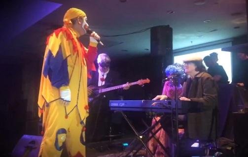 El encuentro menos pensado: Piñón Fijo cantó con Charly