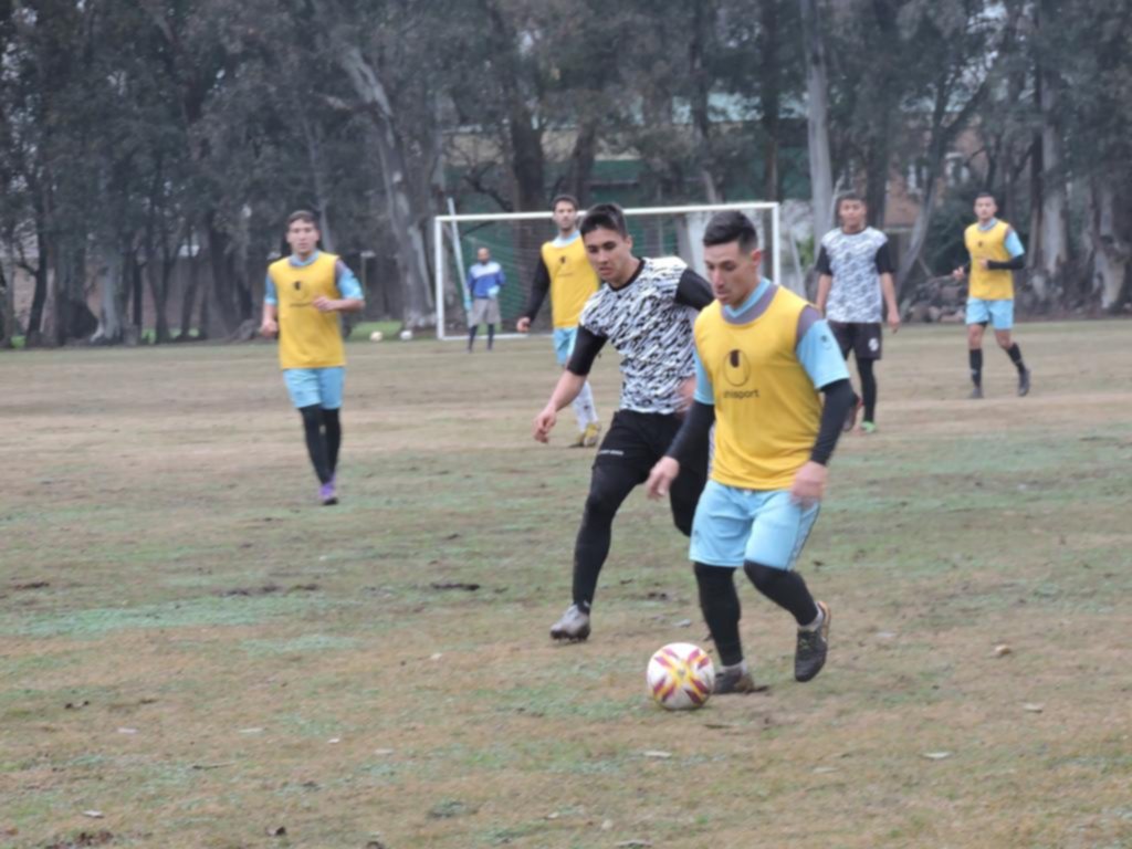 San Carlos tuvo rodaje futbolístico ante Claypole