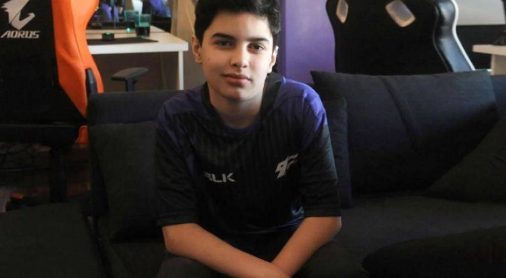 Ocultado por seguridad, regresó la estrella argentina del Fortnite