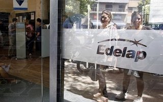 Carolina Ortiz: "Al mediodía estará reestablecido el servicio en Olmos y Arturo Seguí"