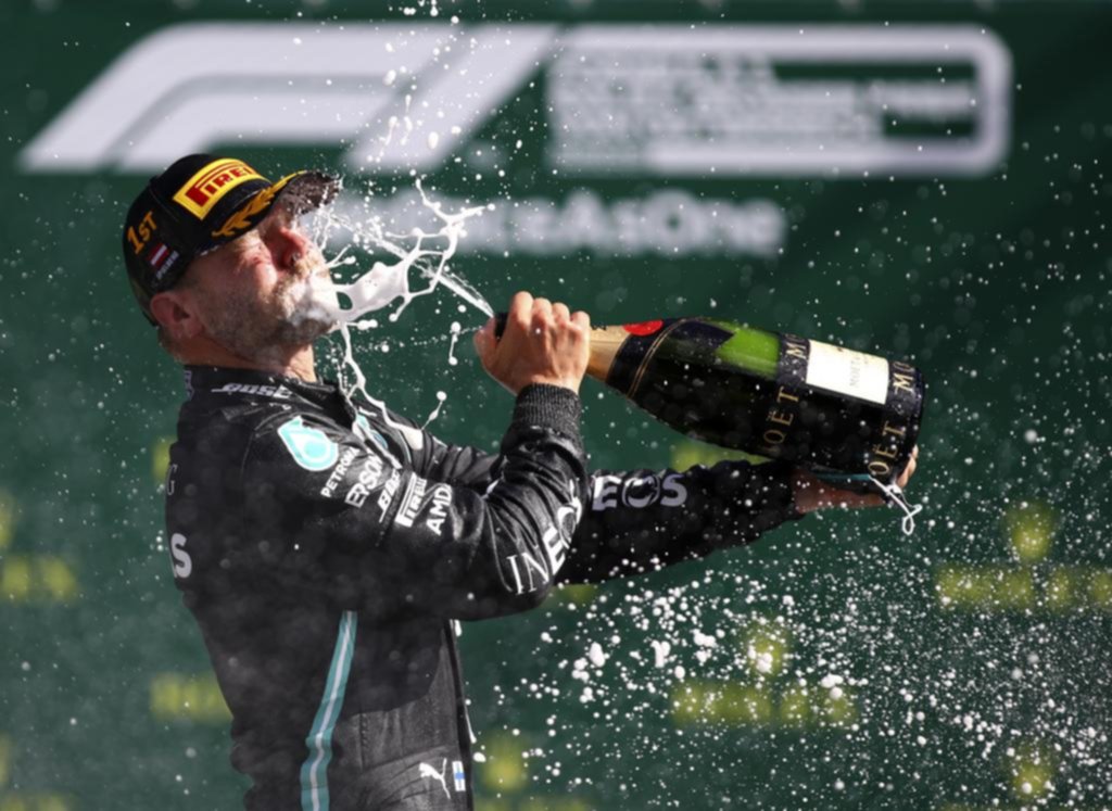 Bottas se adjudicó el GP de Austria y Hamilton, sin podio por una sanción