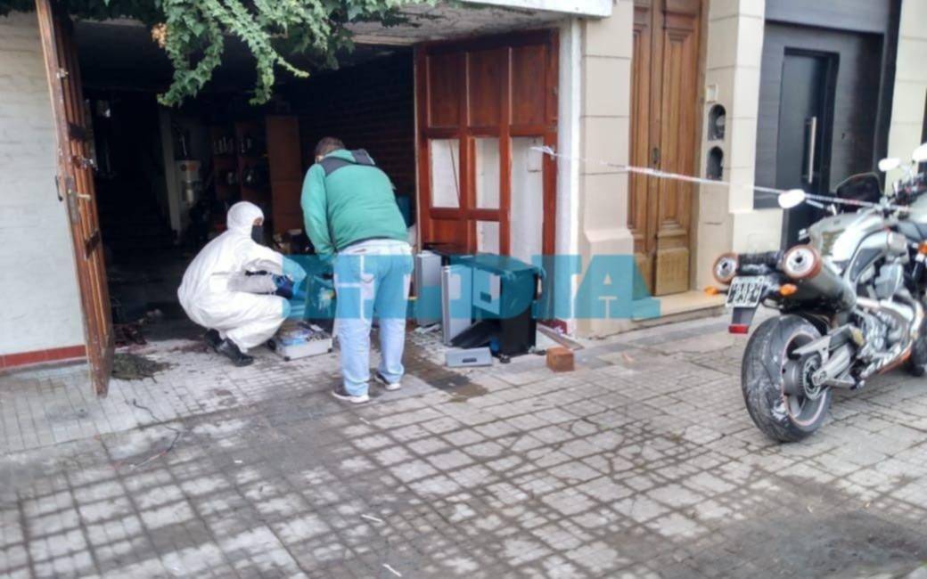Investigan la muerte de un hombre de 80 años en un incendio en Meridiano V