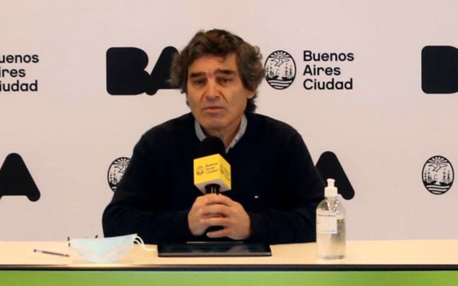 "La gente necesita expresarse porque están atravesando una situación difícil"