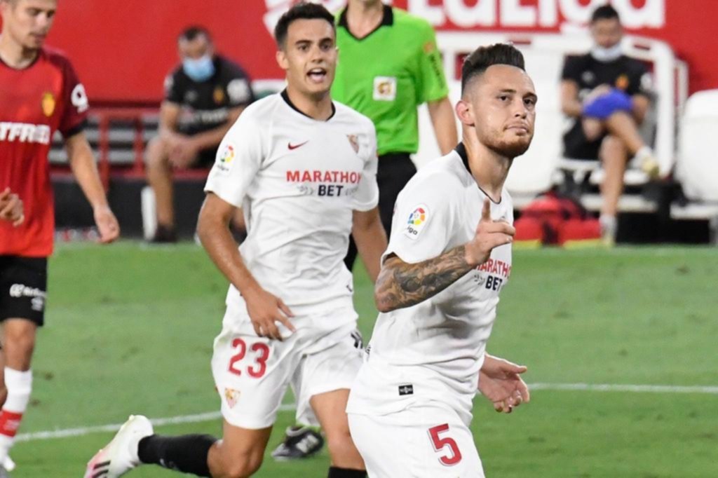 Con Ocampos “encendido”, Sevilla se acerca a la Champions