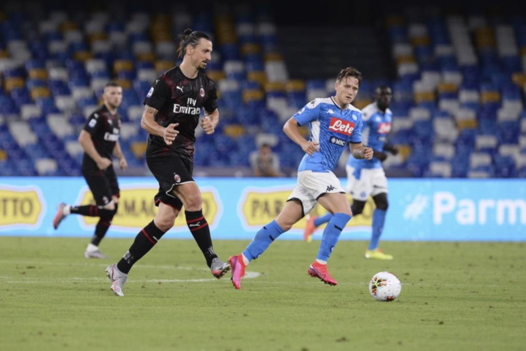 Nápoli y Milan a mano en duelo clave para la Liga de Europa