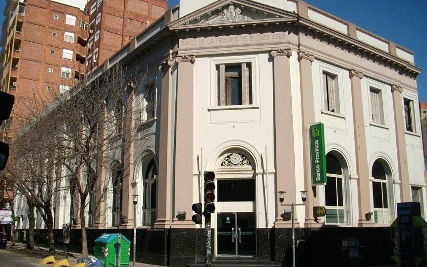 Por posible caso de Covid-19 cerrarán el Banco Provincia