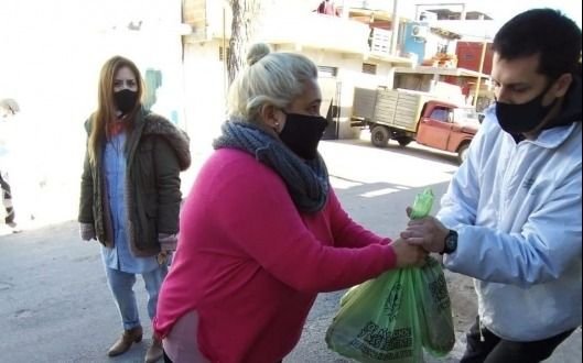 Un frigorífico donó 550 kilos de carne picada a la Provincia para repartir entre 106 familias de Villa Itatí
