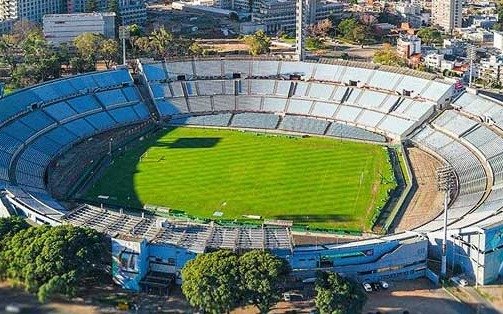 Uruguay le puso fecha al reinicio del fútbol con el clásico Peñarol-Nacional