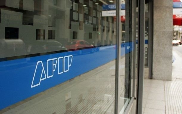La AFIP endurece los controles para los que tienen bienes en el exterior
