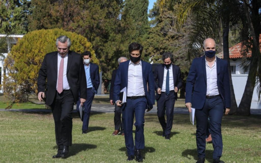 Kicillof: "Vamos a pasar a una cuarentena intermitente"