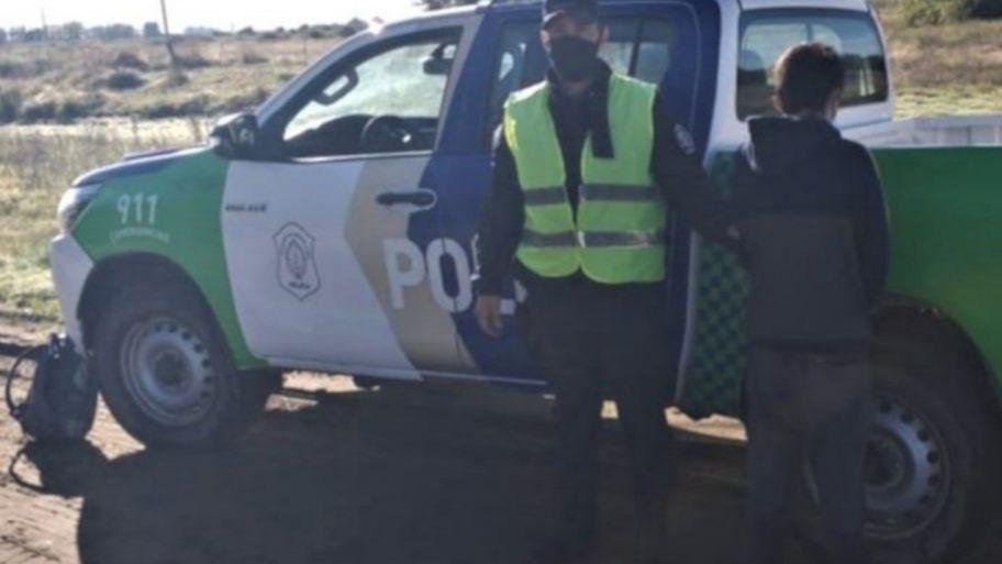 Facundo: hallaron manchas que serían de sangre en el auto de una policía y dos patrulleros