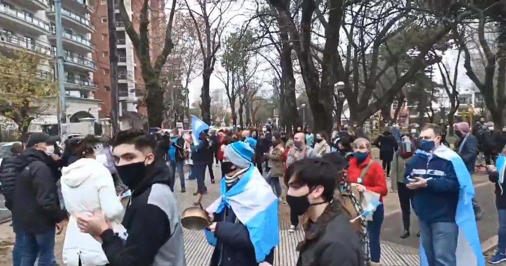 Los vecinos de Quilmes hicieron un “caravanazo” para reclamar seguridad