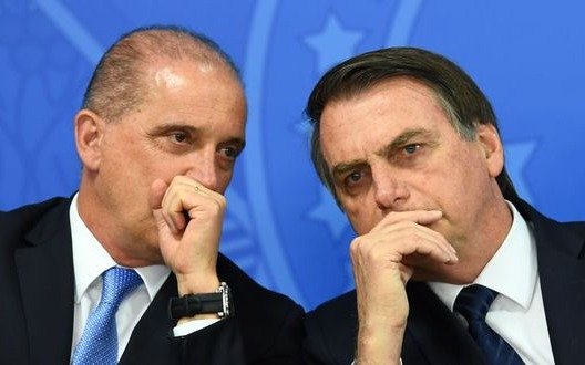 Ministro brasileño se contagia coronavirus y Bolsonaro sigue en aislamiento