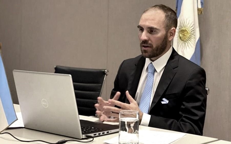Guzmán rechazó una nueva contrapropuesta y dijo que la mayoría de los acreedores aceptará la oferta