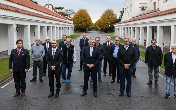 Deuda: empresarios del G6 pidieron a los bonistas que "cooperen con el esfuerzo final"