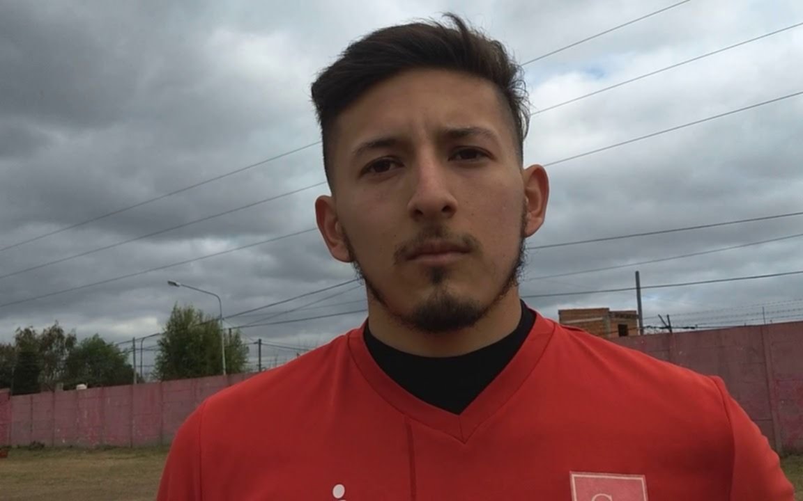 Camba se quedó sin arquero y llegaron Russo y Peix