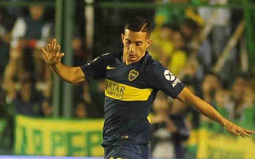Boca y el Rojo negocian un posible trueque