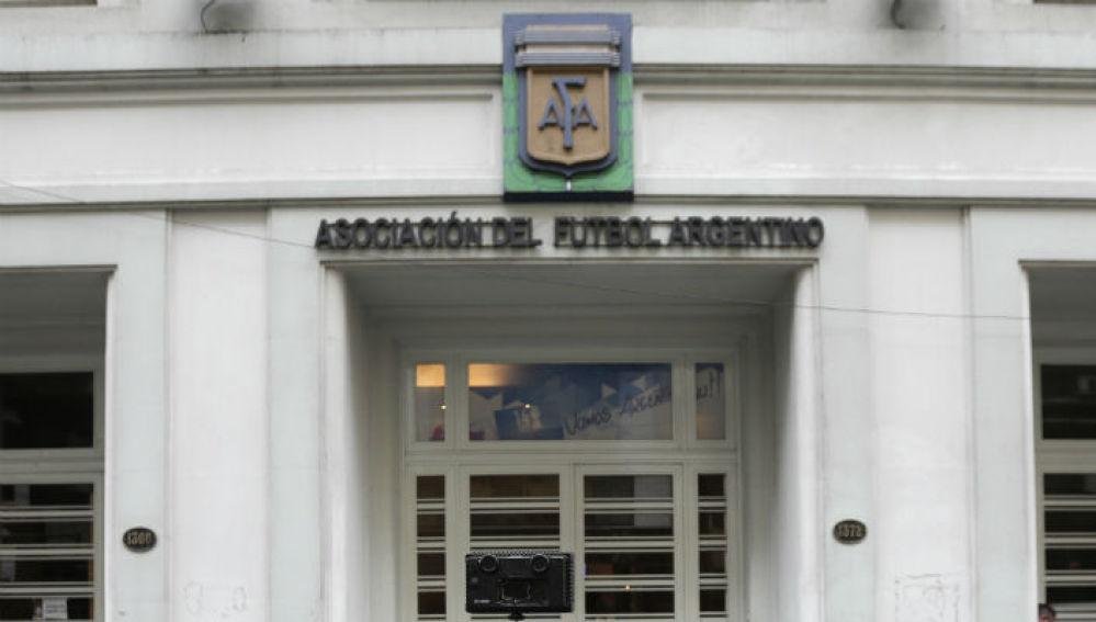 La reunión por el regreso a las prácticas quedó en stand-by y ahora, todo es una incógnita