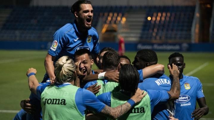 El rebrote del COVID-19 pone en máxima alerta al fútbol español