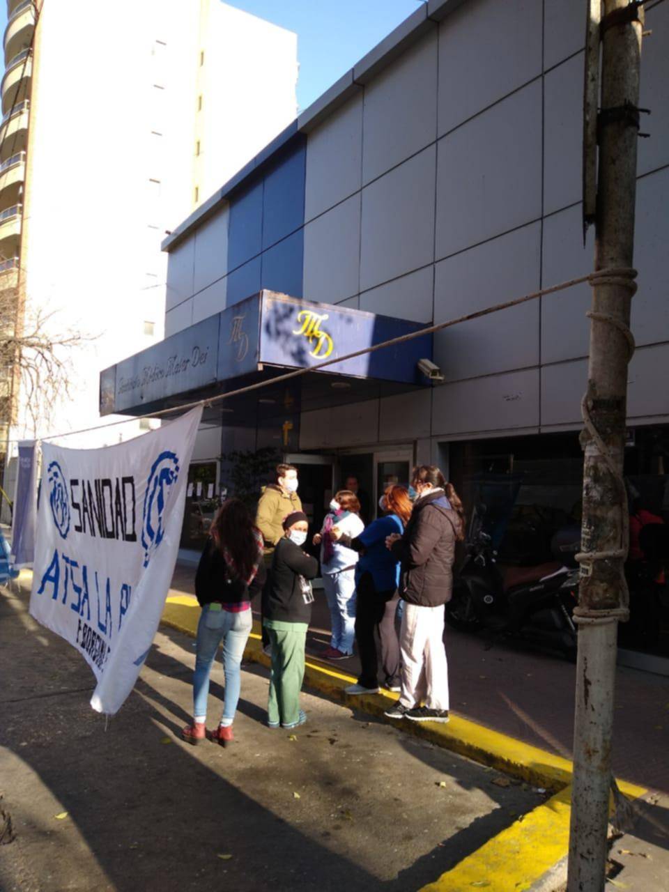 Frenan sobre la hora medidas de fuerza que iban a impactar en las clínicas de la Región