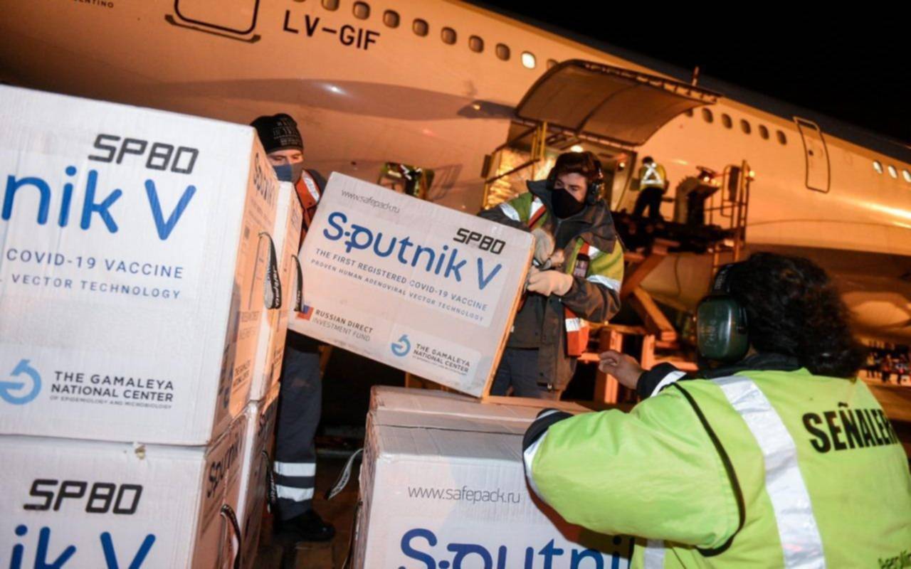 Nación entrega a la Provincia 135.600 vacunas del componente 2 de la Sputnik V: envían turnos