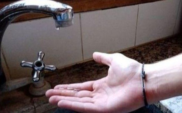 Malestar en barrio Hipódromo por falta de agua y escasa presión