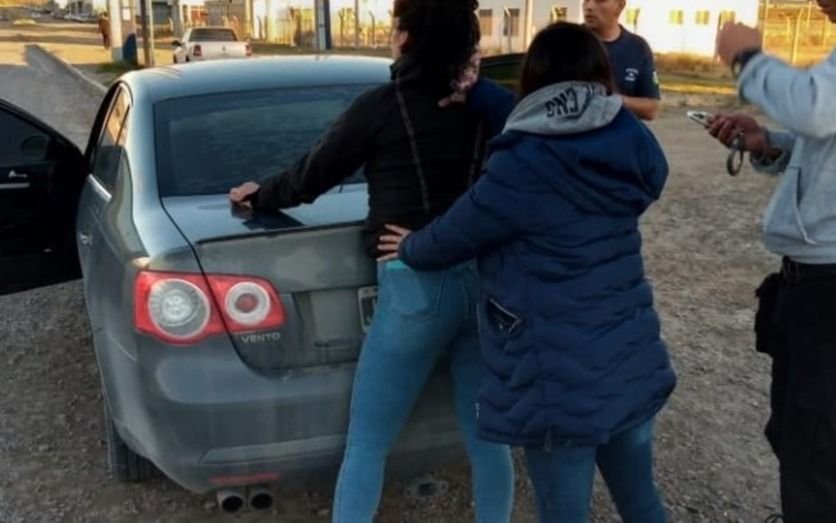 "La Pochola", presa: seducía a hombres, pedía fotos íntimas y los extorsionaba con publicarlas