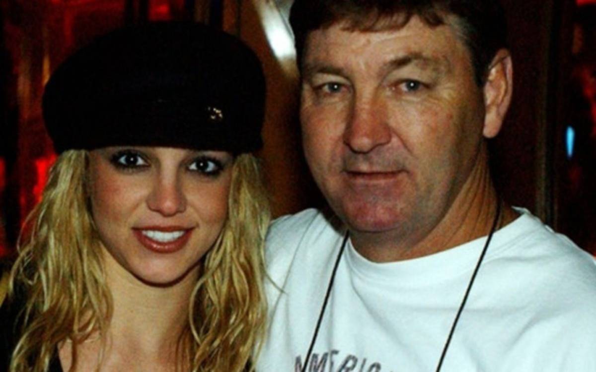 La fortuna de Britney Spears, calculada en 60 millones de dólares, seguirá siendo controlada por su papá