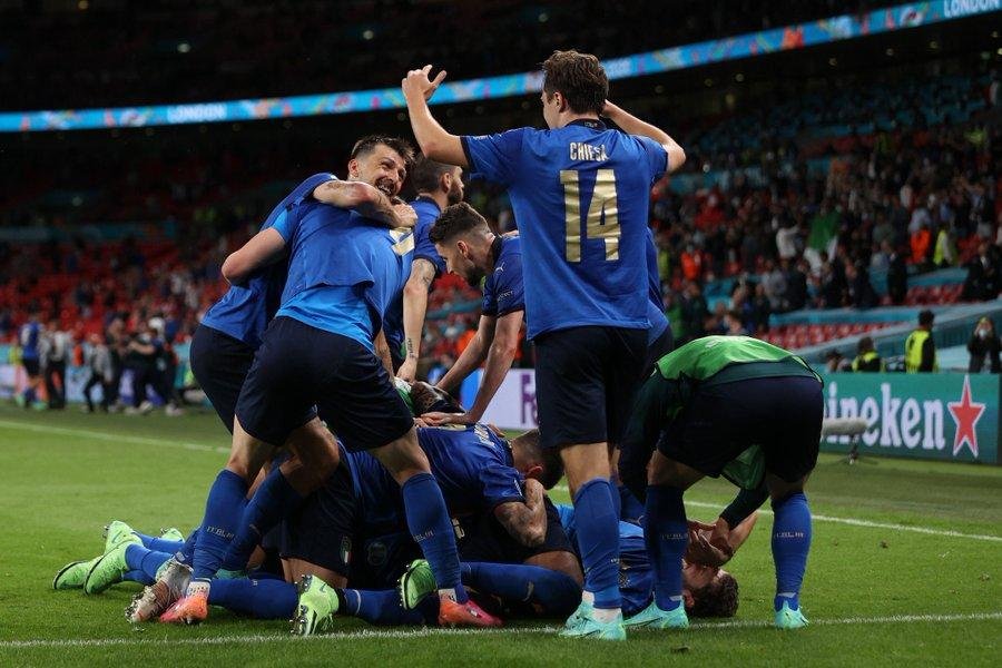 Suiza-España y Bélgica-Italia abren los cuartos de final