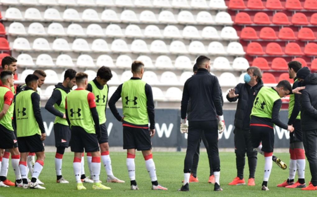 El Pincha cierra la cuarta semana visitando a Vélez