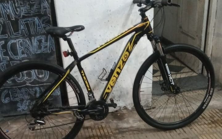 Intentaron vender una bicicleta robada en Facebook y cayeron tras un operativo encubierto
