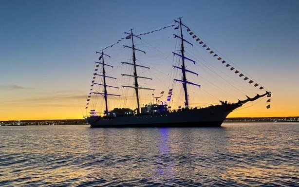 La Fragata Libertad llegó hoy a Mar del Plata