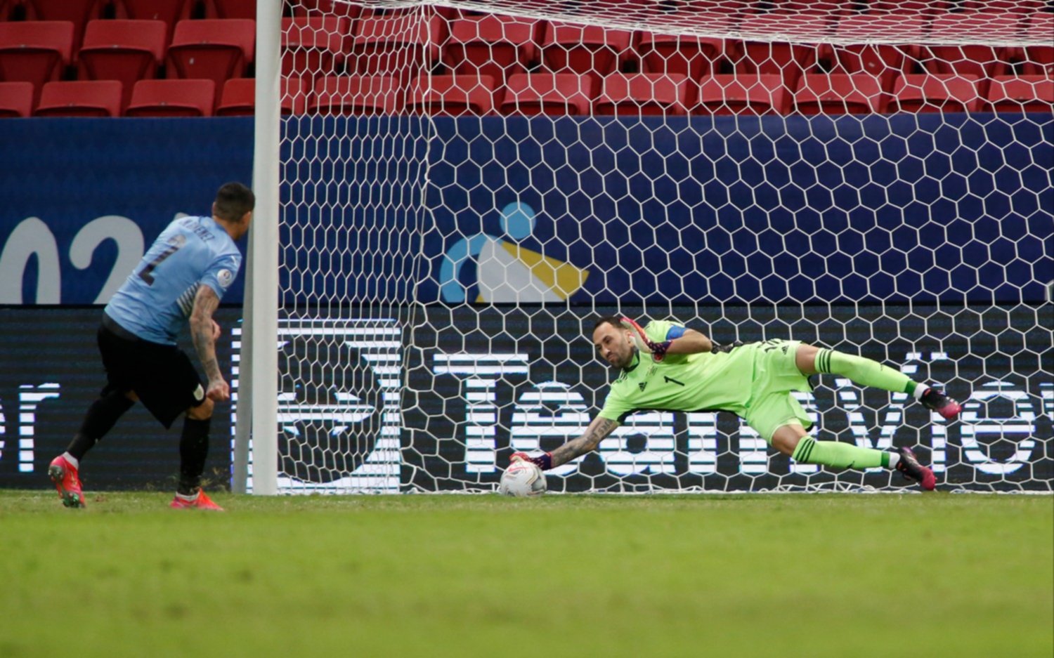 Colombia venció por penales a Uruguay