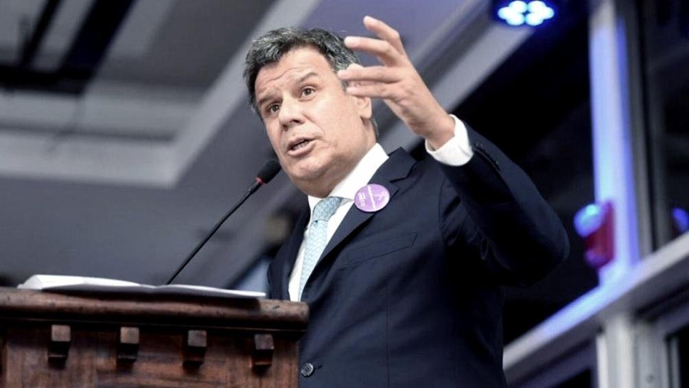 Manes aceptó ser candidato: “Es tiempo de estar presentes”
