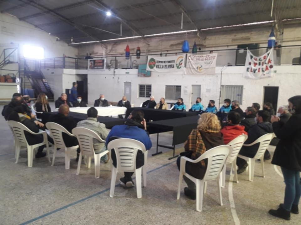 Reunión de representantes de entidades barriales jaqueadas por el delito y la pandemia
