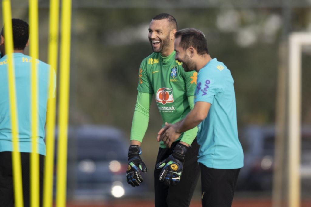 Brasil y Perú buscan el pase a la final de la Copa América