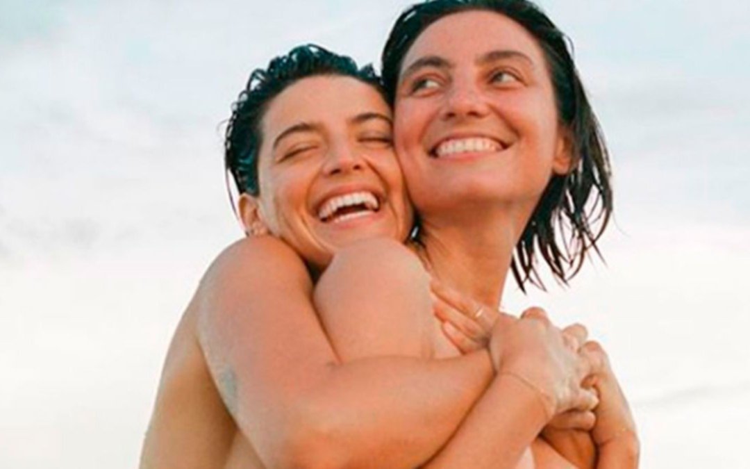 Calu Rivero se mostró desnuda junto a sus amigas en Instagram