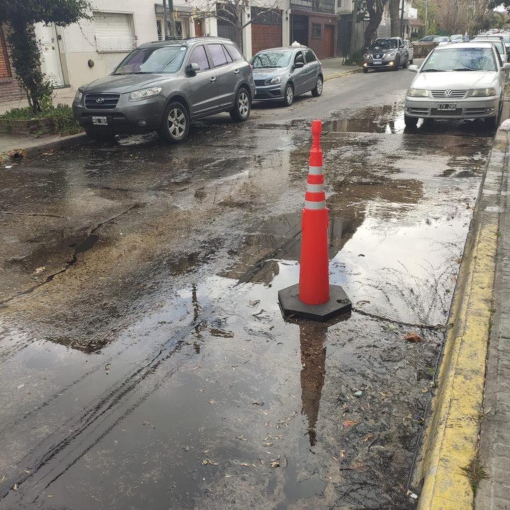 Quejas por creciente desborde clocal en 35 entre 6 y 7