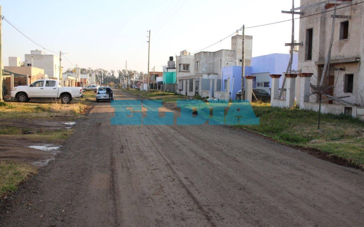 Violenta entradera en Melchor Romero: escaparon con un televisor, un celular y 20.000 pesos