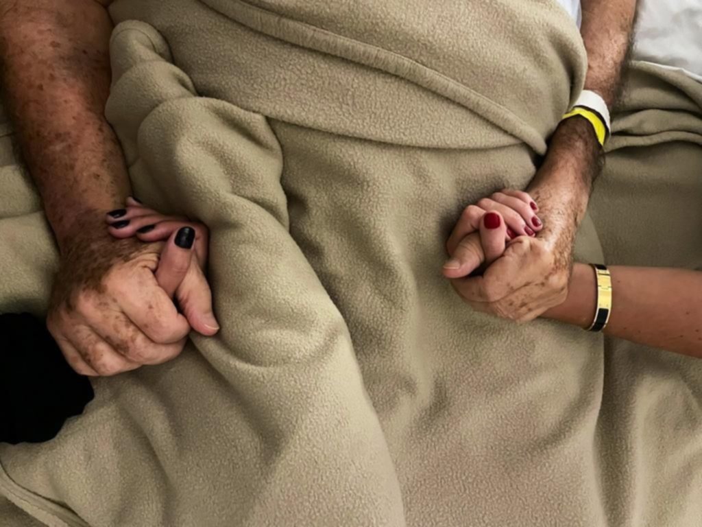 “Papá se fue en paz y con dignidad, tras luchar como un campeón”