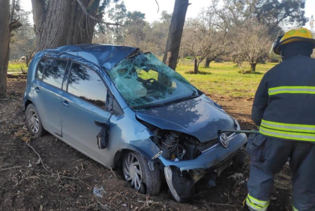 Vuelco, choque y rescate en ruta 2