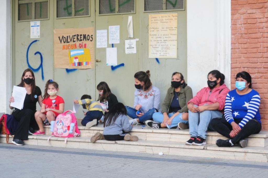 En la escuela 42 no van al aula desde que empezó la pandemia y piden volver
