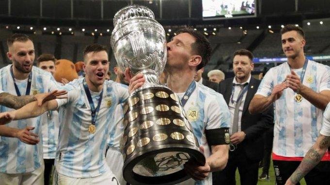 La Conmebol y la UEFA analizan un partido entre Argentina e Italia