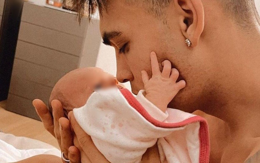 Tuvieron que internar a la bebé de 5 meses de Lautaro Martínez tras golpearse la cabeza en un accidente doméstico