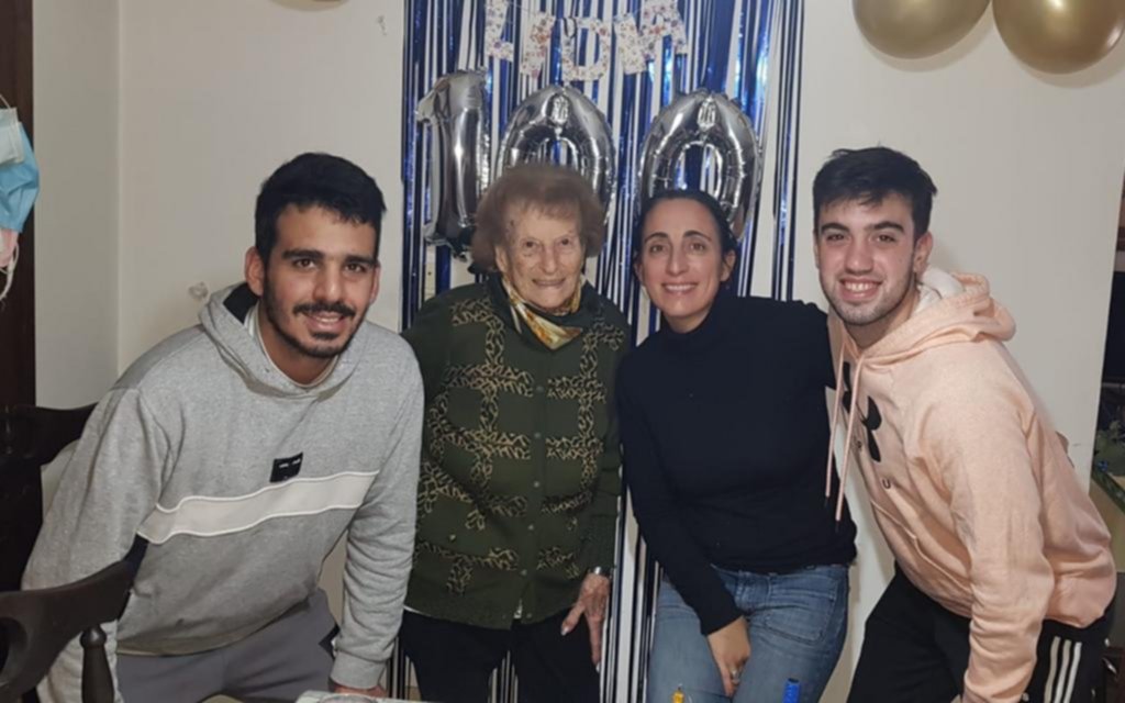 Lidia sopló las cien velitas: vital, tripera y gran cocinera