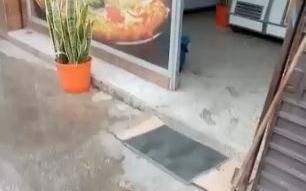 Caudalosa pérdida de agua causa dolores  de cabeza a comerciante de City Bell